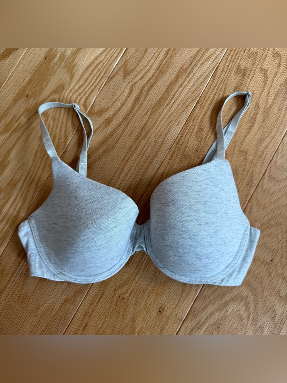 Victoria's Secret T-Shirt Demi Bra -  34C